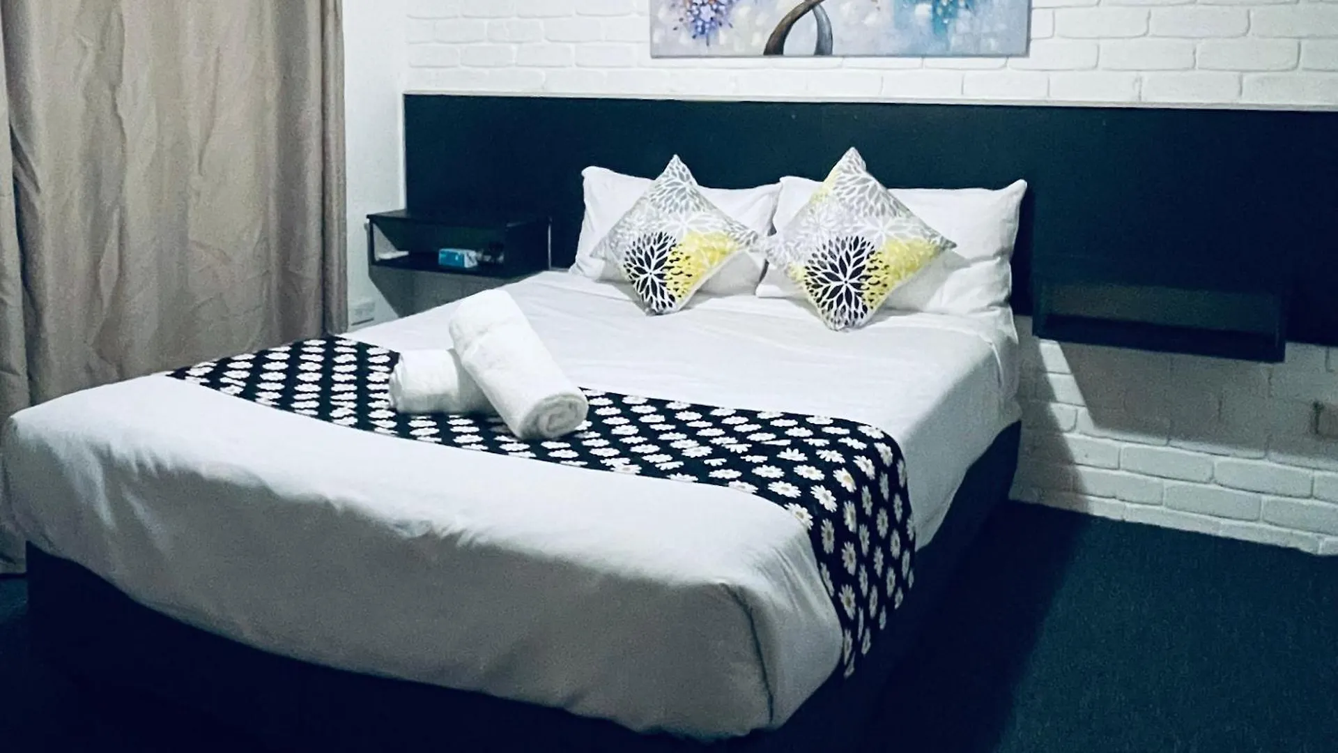 Jacaranda Place Motor Inn Toowoomba Motell